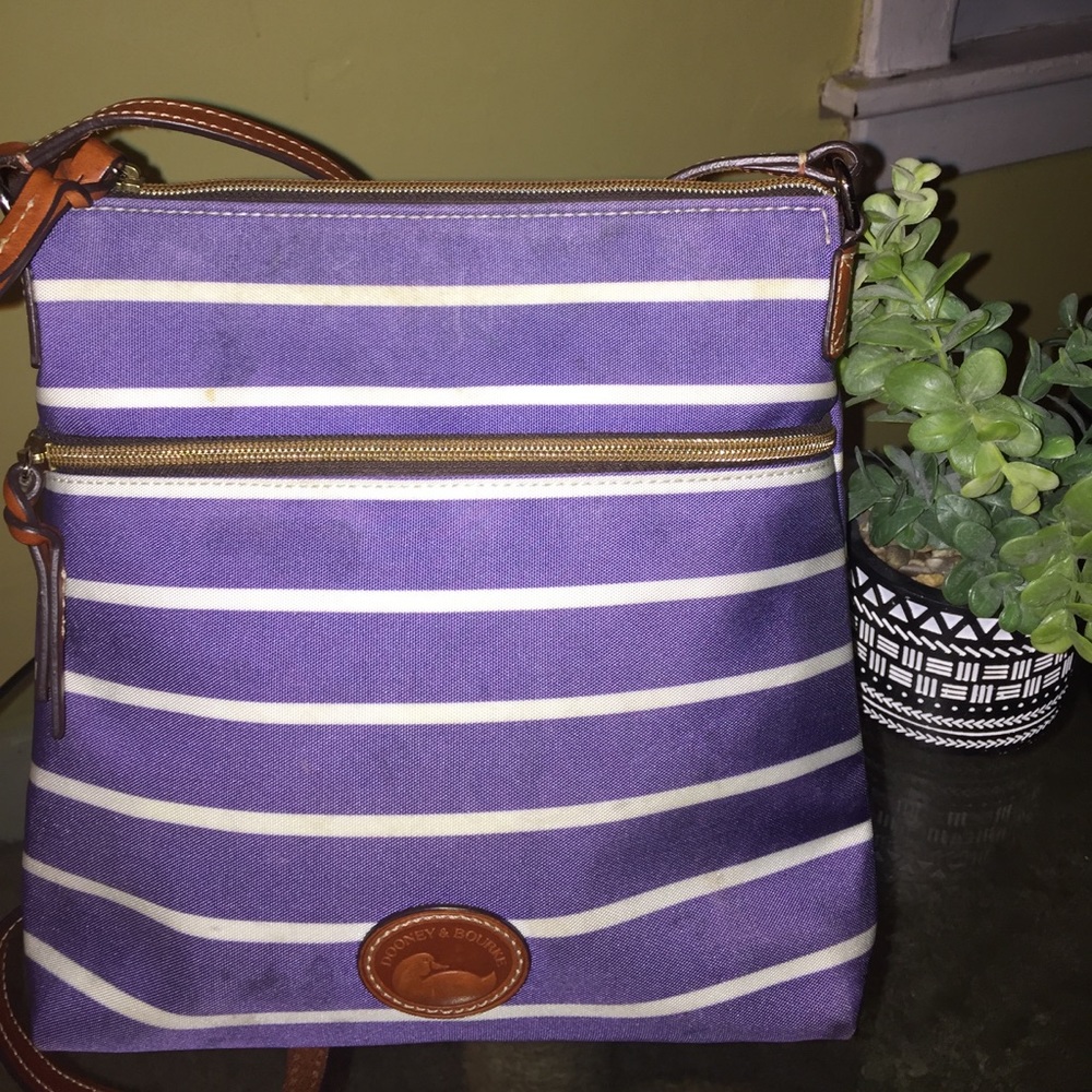 DOONEY & BOURKE CROSSBODY